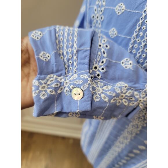 Ultra Pink Button Front Blouse Women's Medium Blue White Floral Embroidered - Picture 5 of 11
